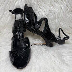 Michael Kors Collection Snakeskin
Animal Print Sandals Black Sz 37